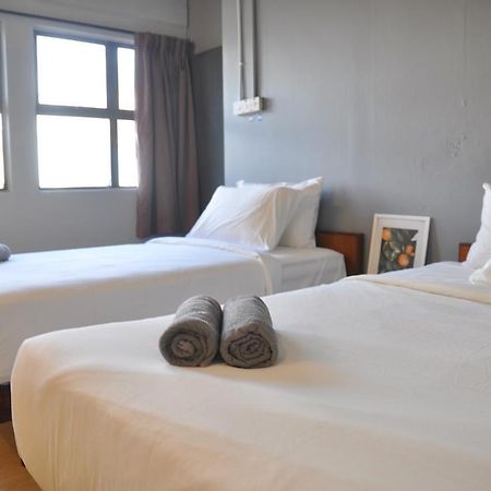 Grayhaus Inn Іпох Екстер'єр фото