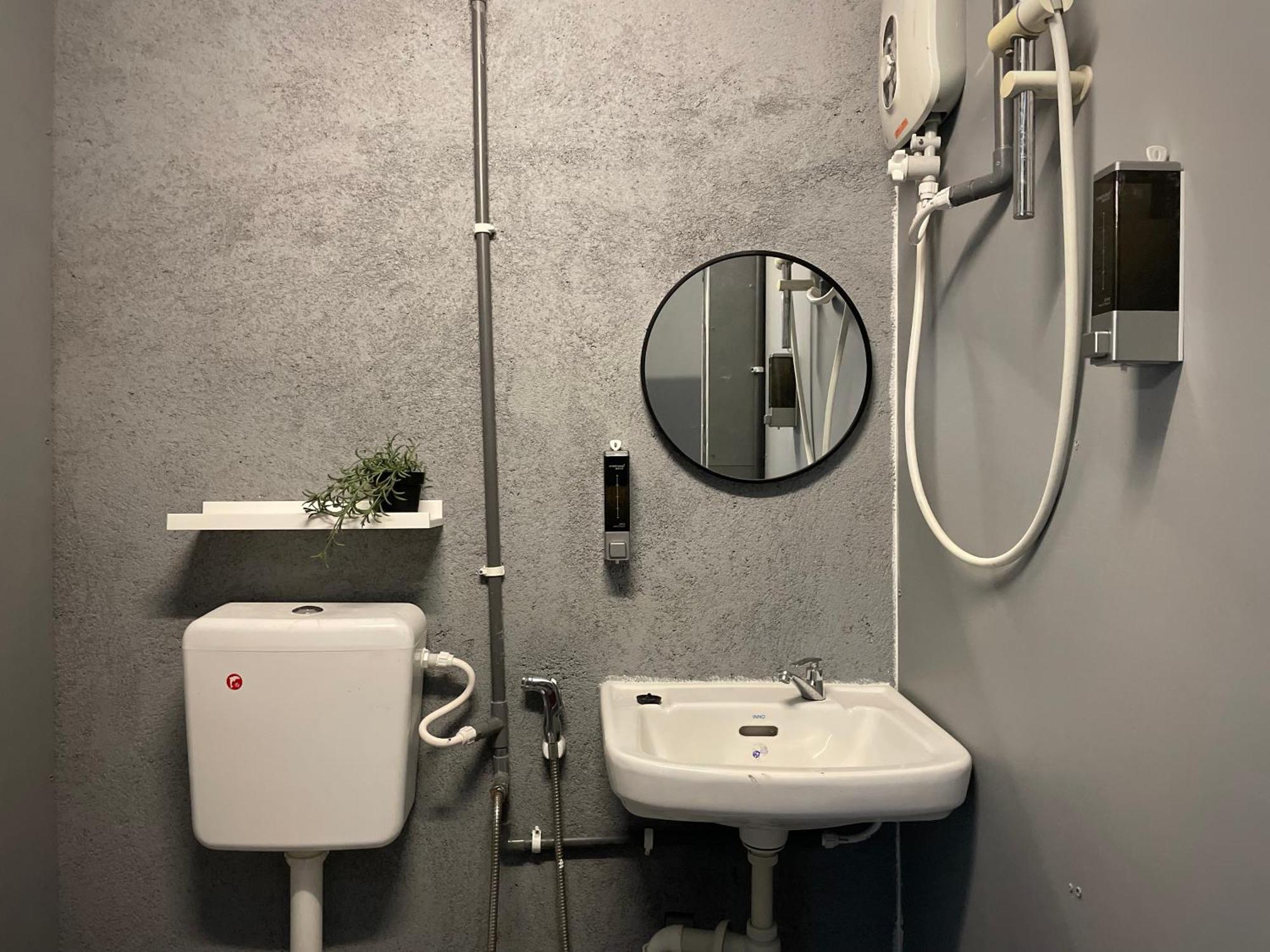 Grayhaus Inn Іпох Екстер'єр фото