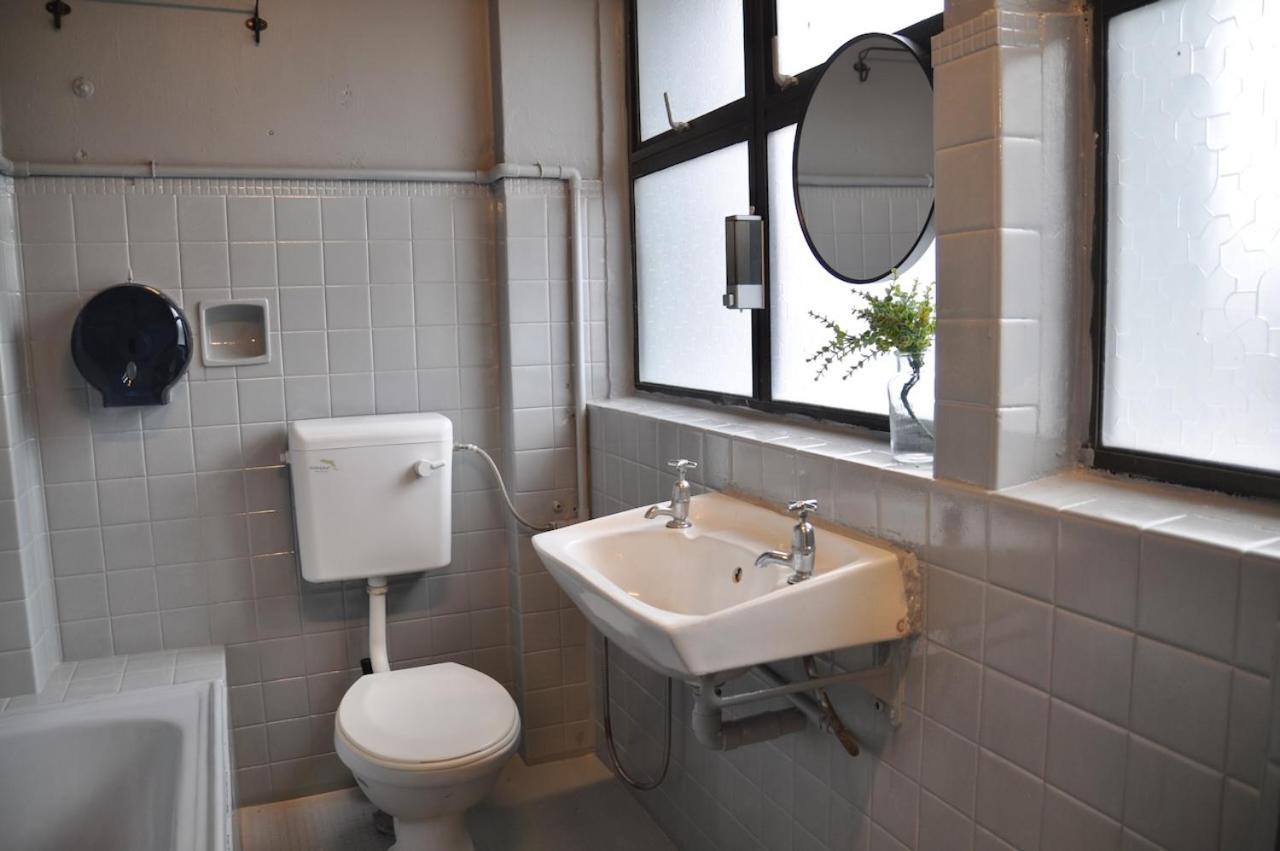 Grayhaus Inn Іпох Екстер'єр фото