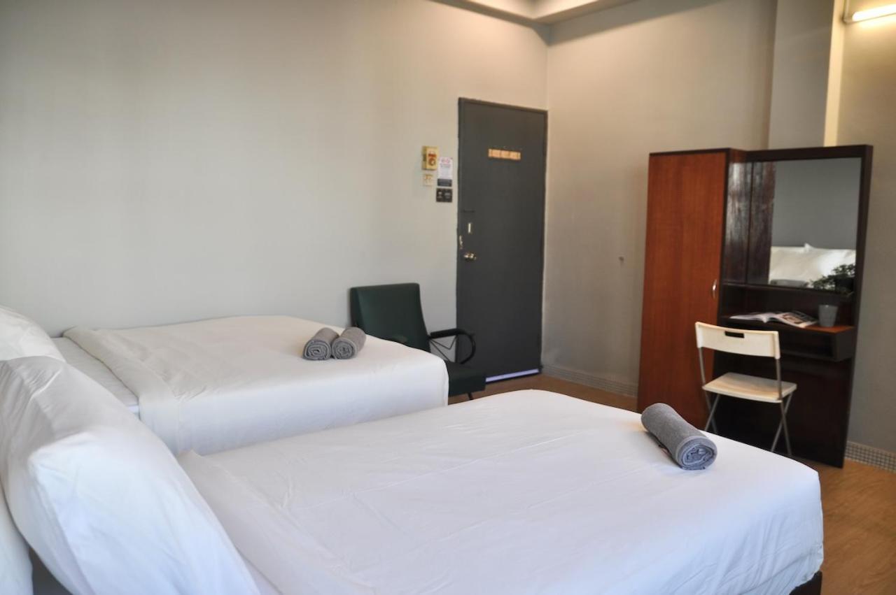 Grayhaus Inn Іпох Екстер'єр фото