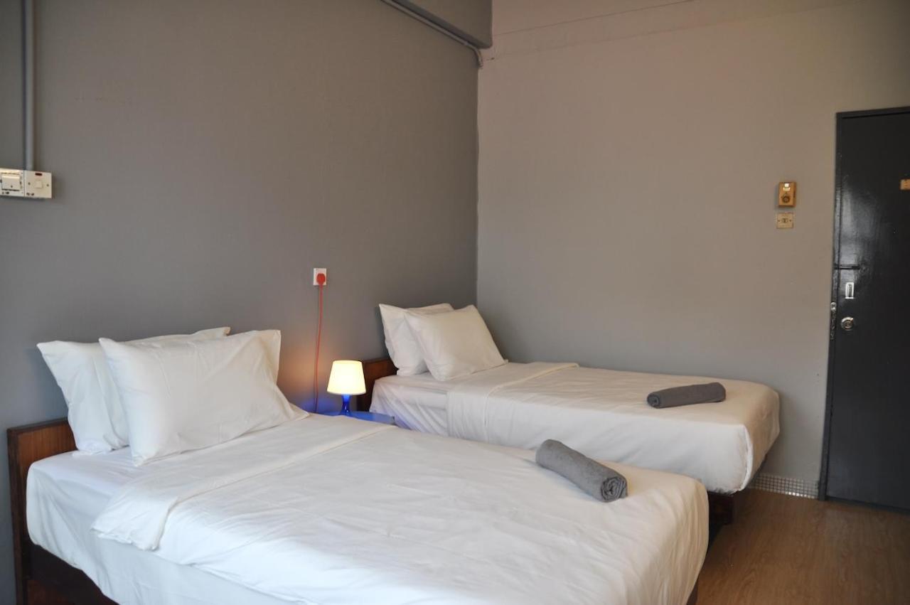 Grayhaus Inn Іпох Екстер'єр фото