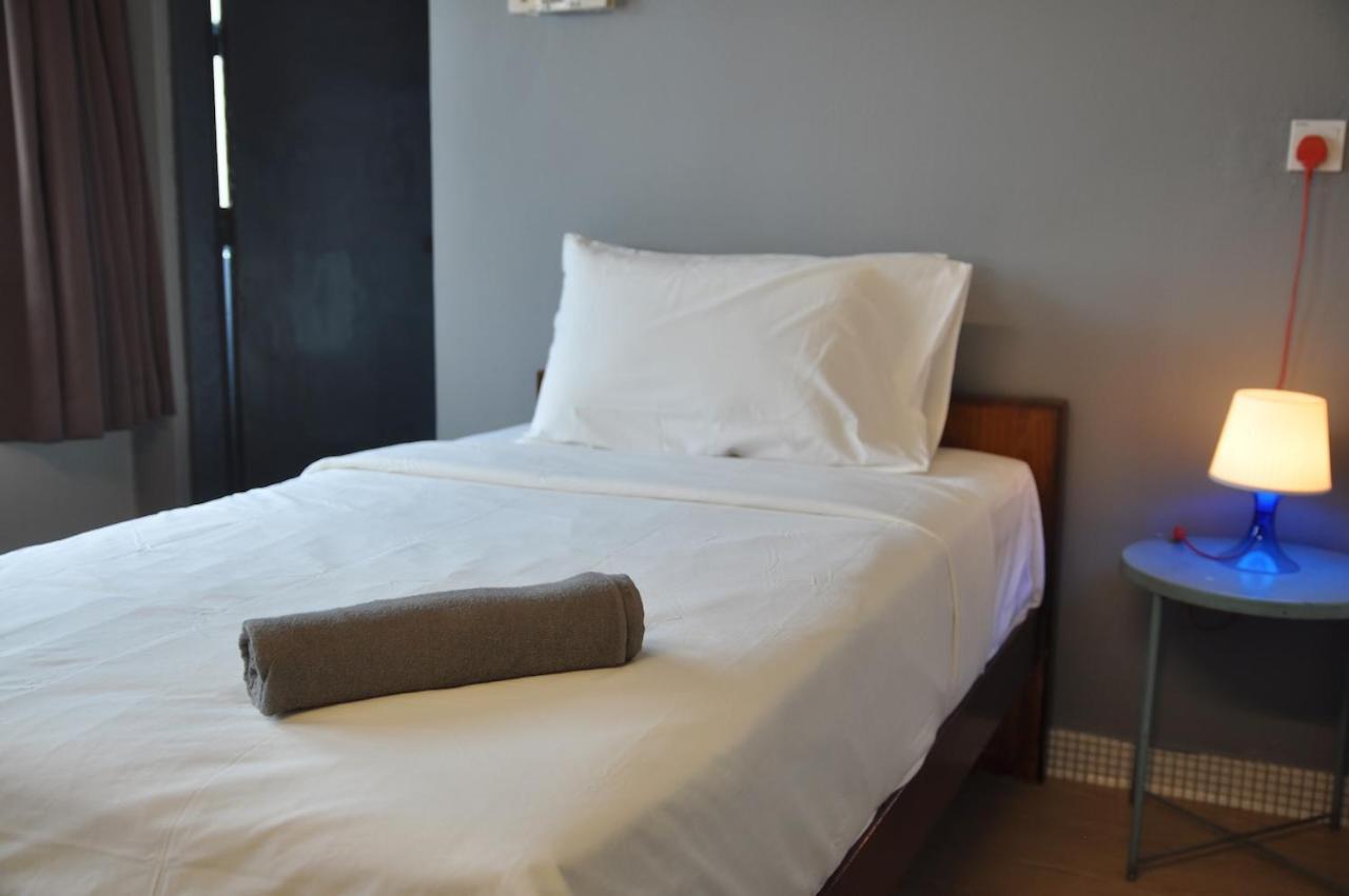 Grayhaus Inn Іпох Екстер'єр фото