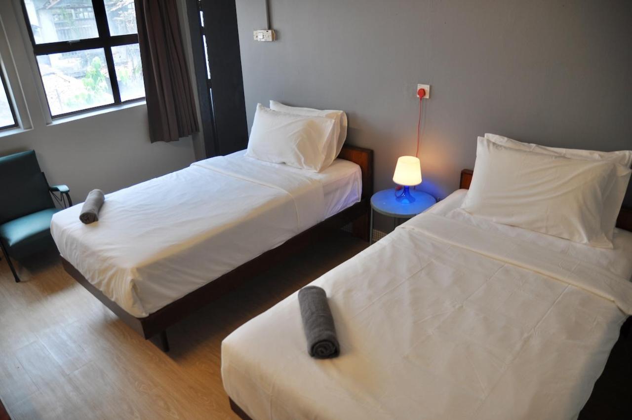 Grayhaus Inn Іпох Екстер'єр фото